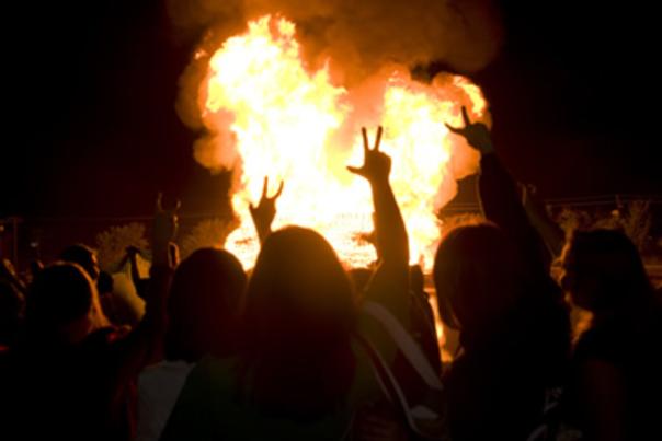 UNT homecoming bonfire