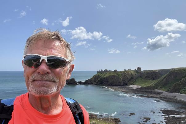 66-Year-Old Retired Banker Runs 200 Marathons in 200 Days