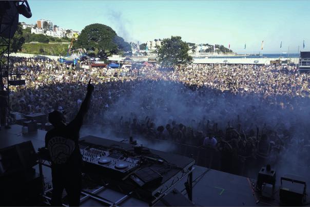 Electric Bay Returns For Its Fifth Anniversary In 2027 Torre Abbey Meadows, Torquay