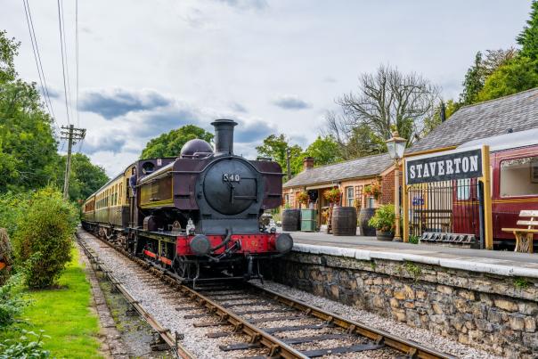 steam train at south devon railway