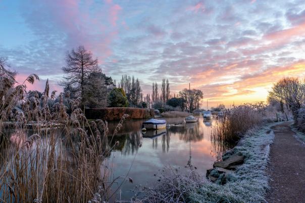 Winter sunrise at Wareham in Dorset credit Paul Dimarco