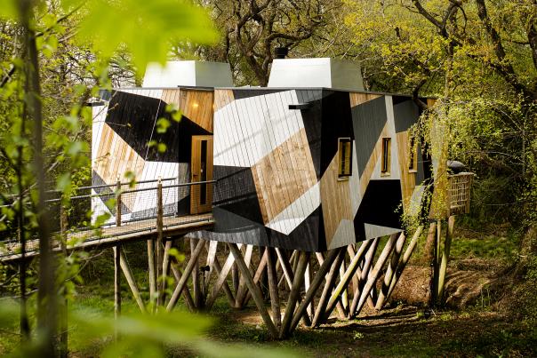 Dazzle Treehouse at Mallinson's Woodland Retreat, Dorset