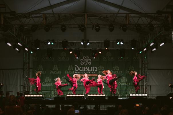 1014 Dif Dancers