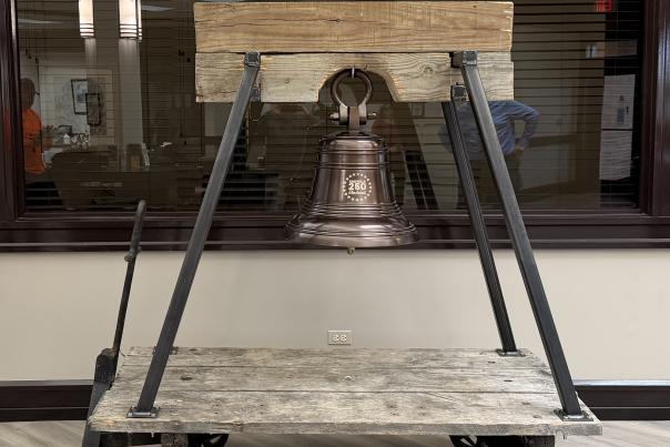 Photo of the Elmhurst250 Bell