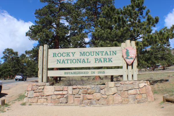 Rocky Mountain National Park Sign