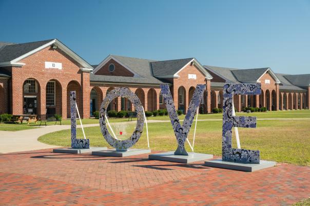 Workhouse Arts Center - LOVEwork sign