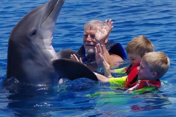 Kids and Dolphin at Marineland