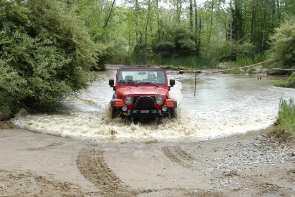 Jeep at the Mounds