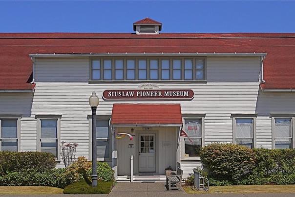 Siuslaw Pioneer Museum