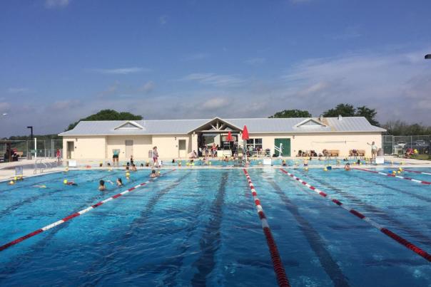 Lady Bird Johnson Park Pool