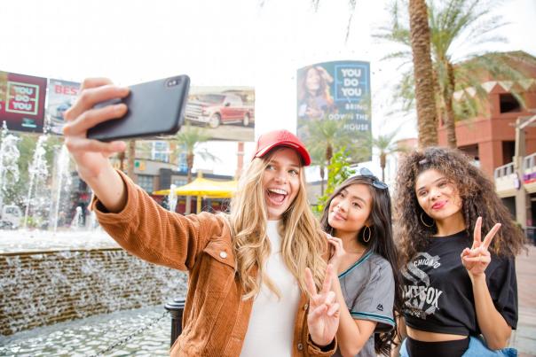 Three friends taking a selfie in Glendale