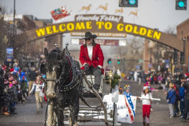 Olde Golden Holiday Parade Carriage