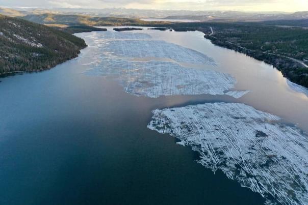 Melting Ice on shadow mountain reservoir in grand lake colorado