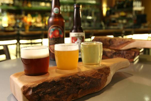 Cider Flight at The Green Well Gastro Pub