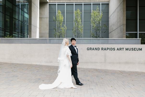 Wedding at the Grand Rapids Art Museum