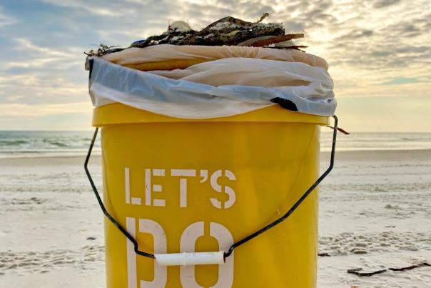 Trash bucket