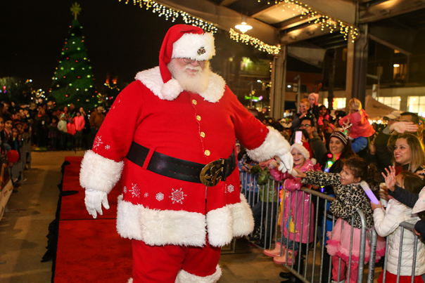 Experience the Holidays in Pearland