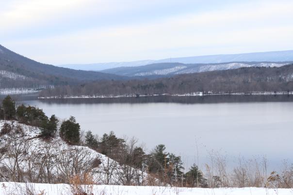 Winter view at Raystown Lake