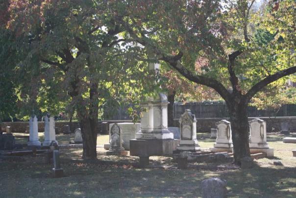 Maple Hill Cemetery