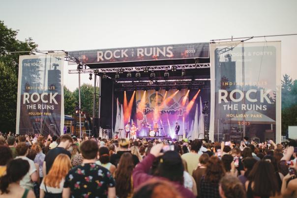Rock the Ruins Holliday Park full stage