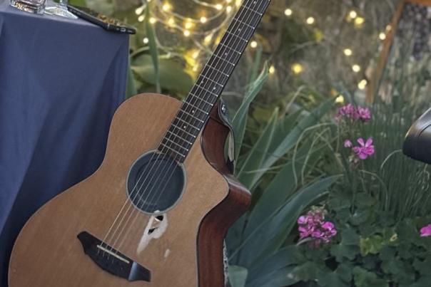 Guitar on patio at Lia's Bella Cucina