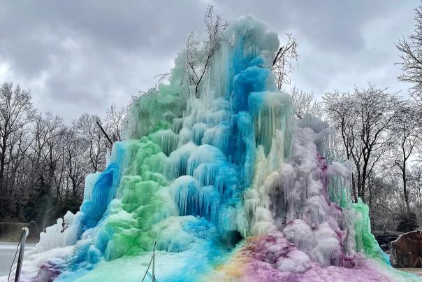 Veal's Ice Tree with color, Shelbyville