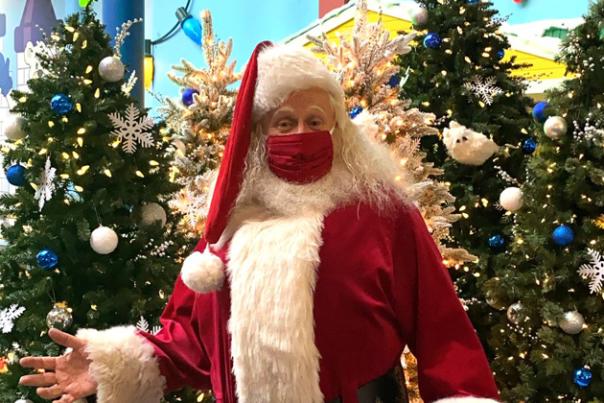 Where You Can Visit Santa Safely In Indy
