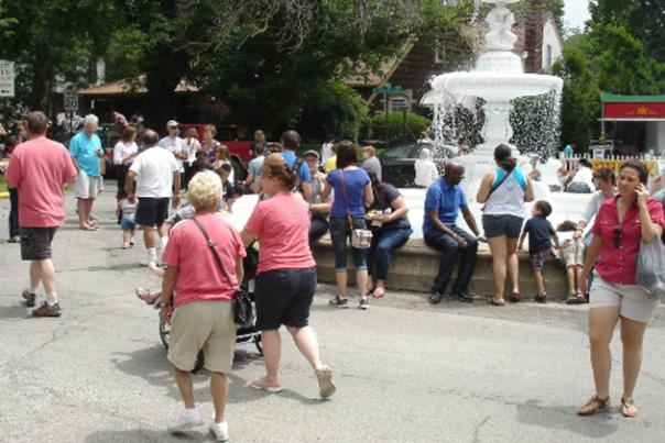 Woodruff Place Flea Market