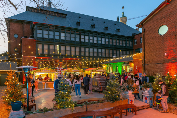 Athenaeum Christkindlmarkt
