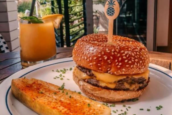 The Cheeseburger from Hudson House in Irving, TX