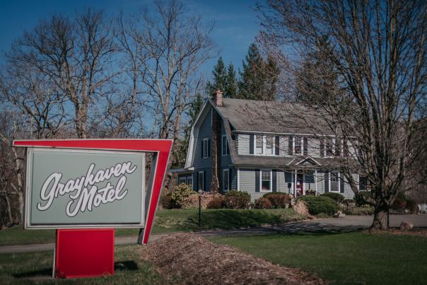 grayhaven motel ithaca entrance