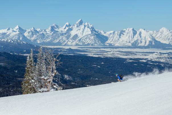 Skiing on Towgotee Pass Visit JH
