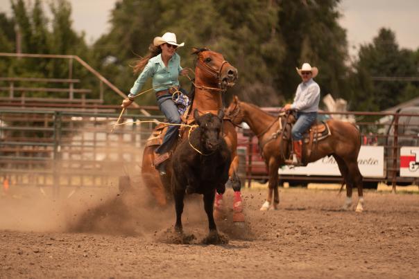 Rodeo Cowgirl Lauren Sherwood Lazy LD