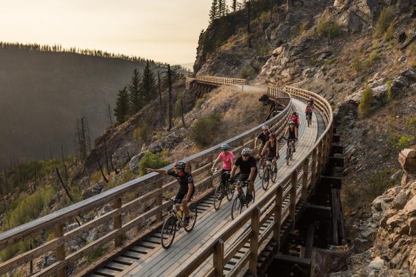 Myra Canyon Trestles: Group Bike Tour
