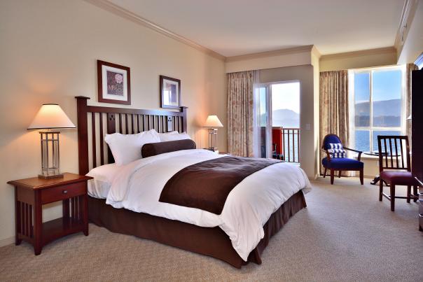 Manteo Resort Waterfront Hotel & Villas