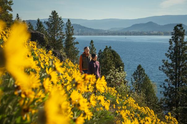 Couple Hiking at Kalamoir Regional Park 5