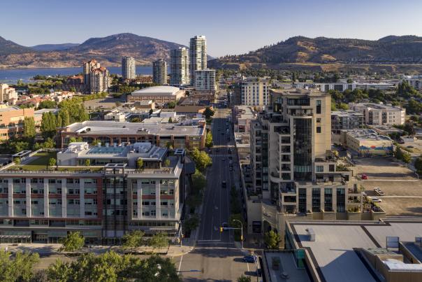 Downtown Ellis Street Aerial Fall