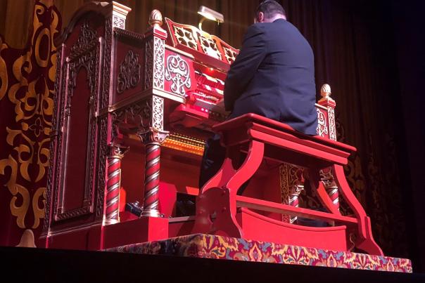 Tennessee Theatre organ