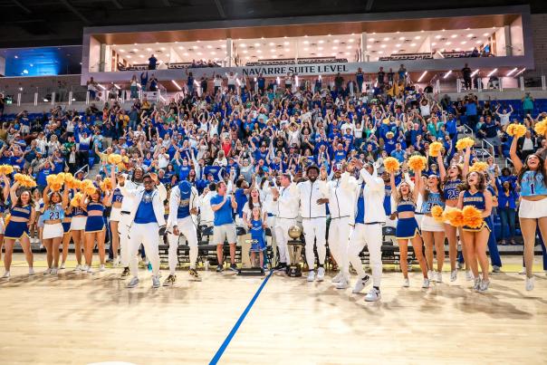 McNeese mens basketball crowd