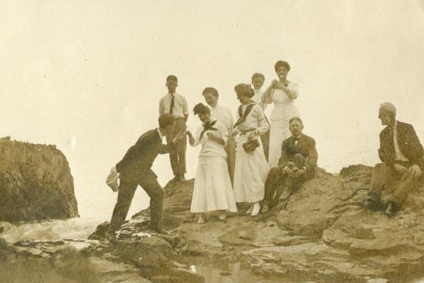 RB Hayes family Mouse Island