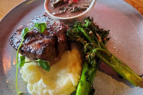 Steak with vegetables