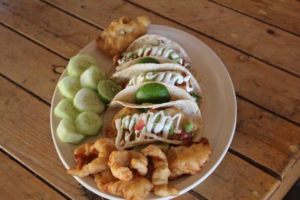 Tacos-de-pescado-estilo-Baja