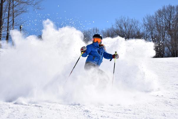 Skiing at Hidden Valley Resort