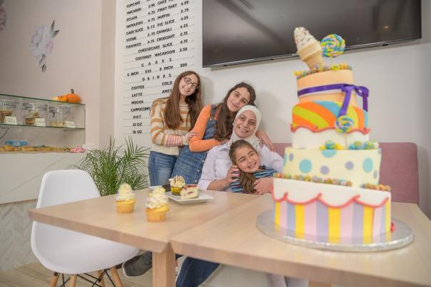 dana cakes and family