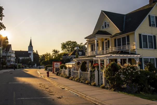 When does Mackinac Island open?