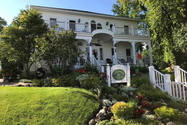 Places to Stay on Mackinac Island: Cloghaun B&B
