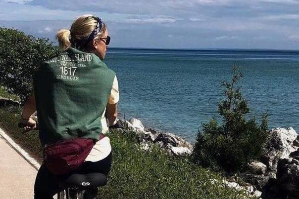 Why there are no cars on Mackinac Island