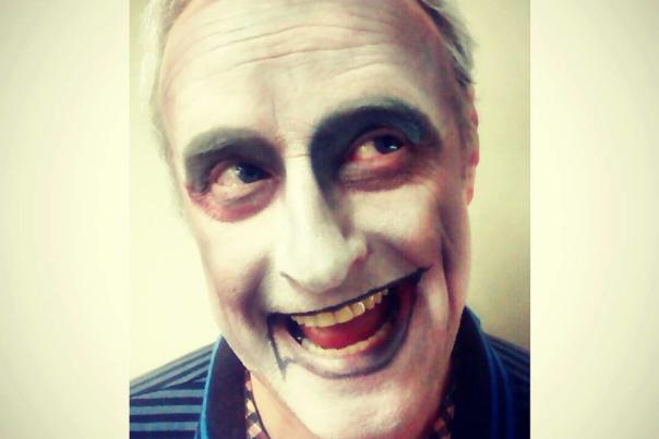 Gothic on the airwaves – an interview with Salford City Radio Presenter Ian Rothwell 