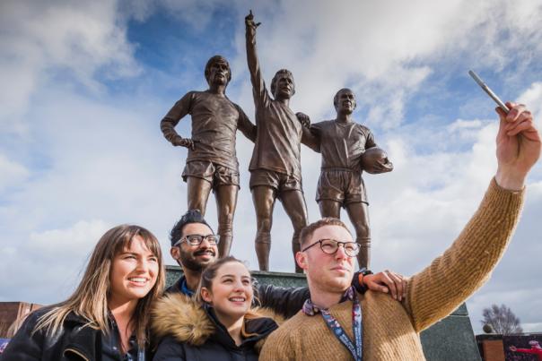 Statues of Manchester