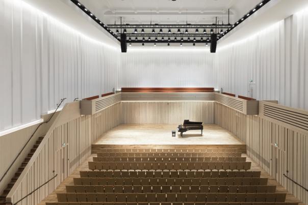 Live music concerts return: socially distanced audiences at The Stoller Hall this June